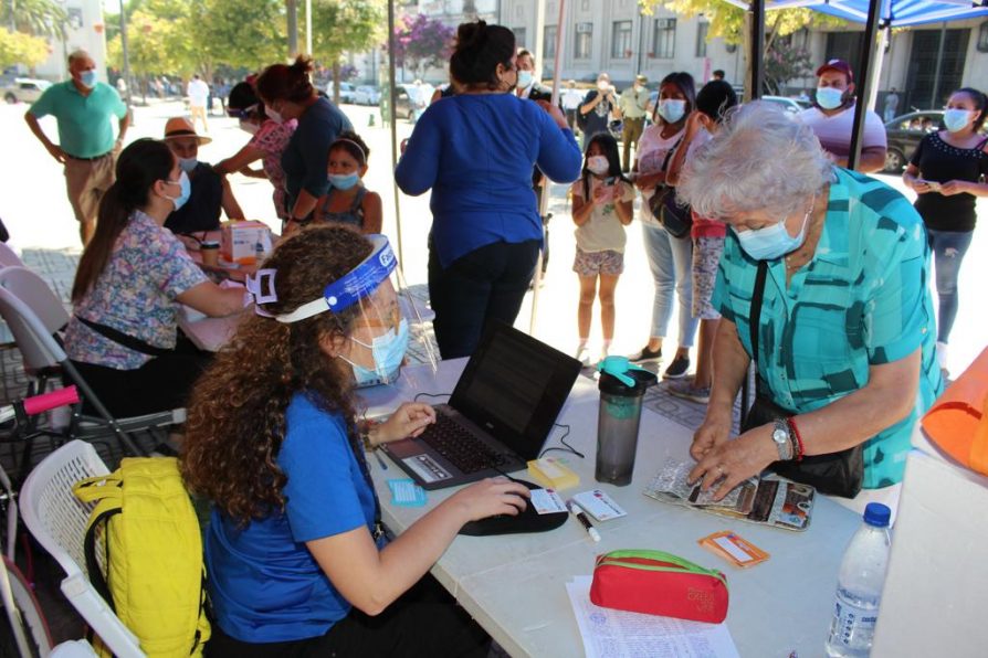 Realizan llamado a la vacunación de refuerzo contra el covid