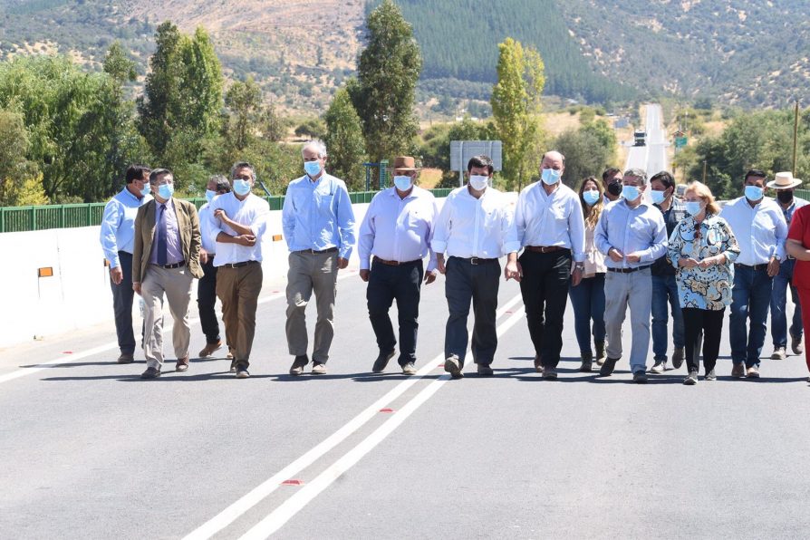 Inauguran puente Los Puercos de Pencahue