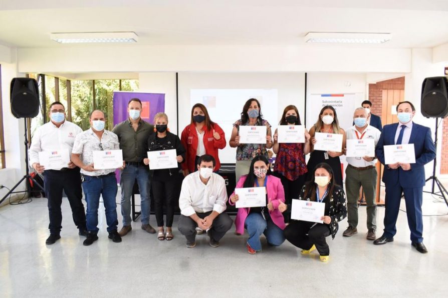 Equipos municipales se capacitaron para prevenir la violencia contra la mujer