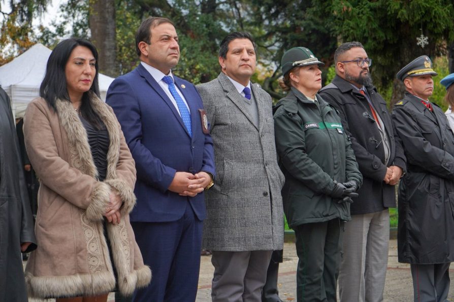 PDI realizó actividad solemnde izamiento del Pabellón Nacional en el marco de su mes aniversario