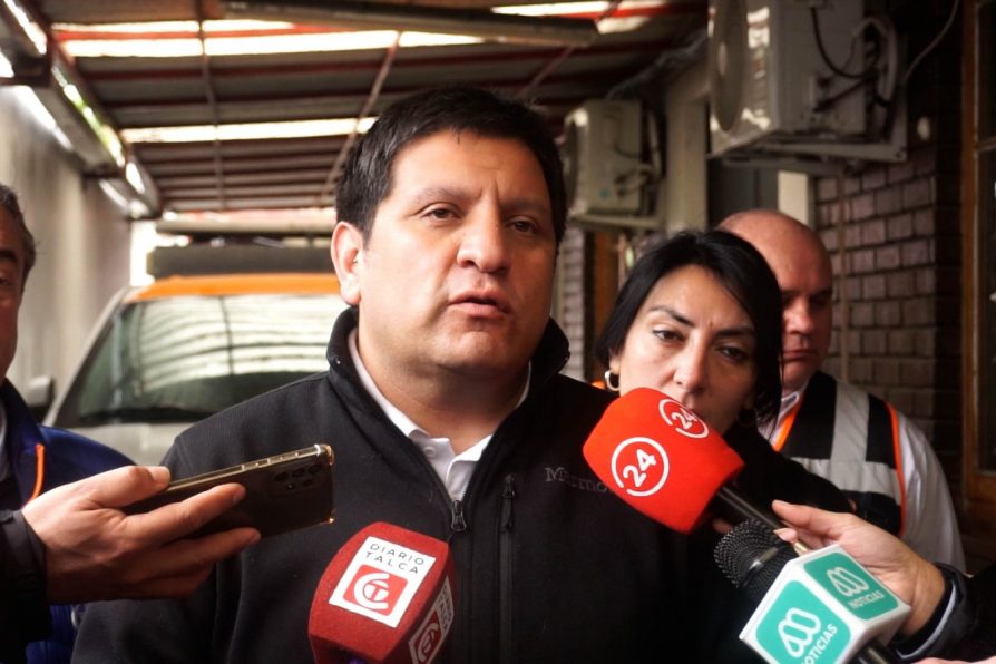 Delegado Aqueveque: “Nuestro compromiso es no dejarlos solos y llegar a cada una de las comunas”