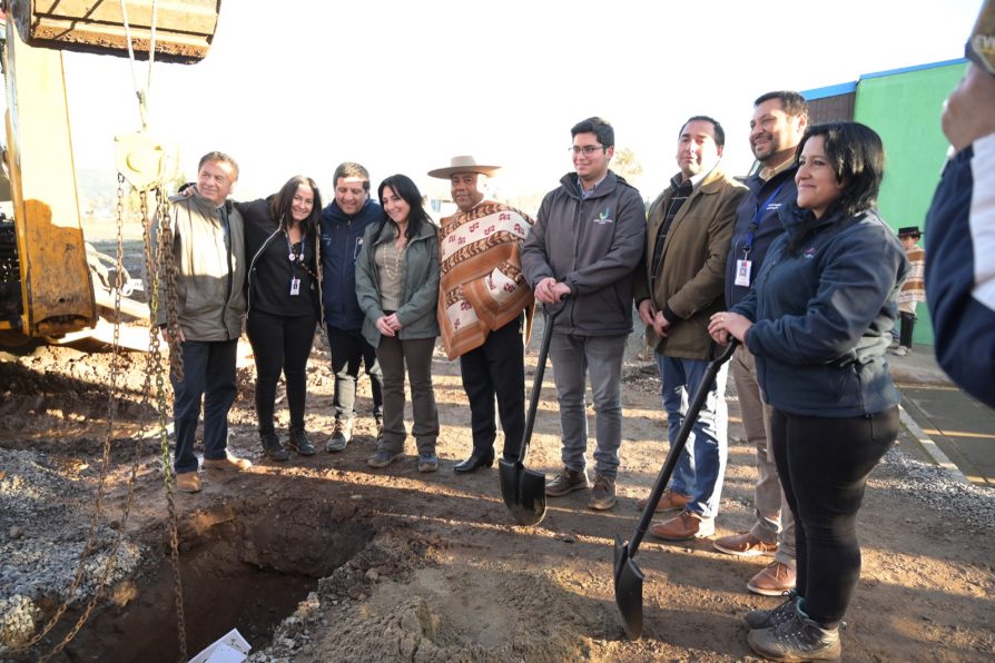 Con primera piedra se dio inició a la construcción del Estadio de Colbún