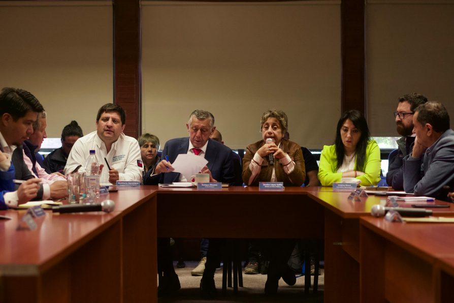 MOP, delegación regional y alcaldes inician Mesa Técnica para obras en cuenca del Río Mataquito