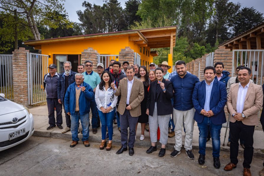 Con recursos Subdere inauguran dos sedes sociales en la comuna de Chanco