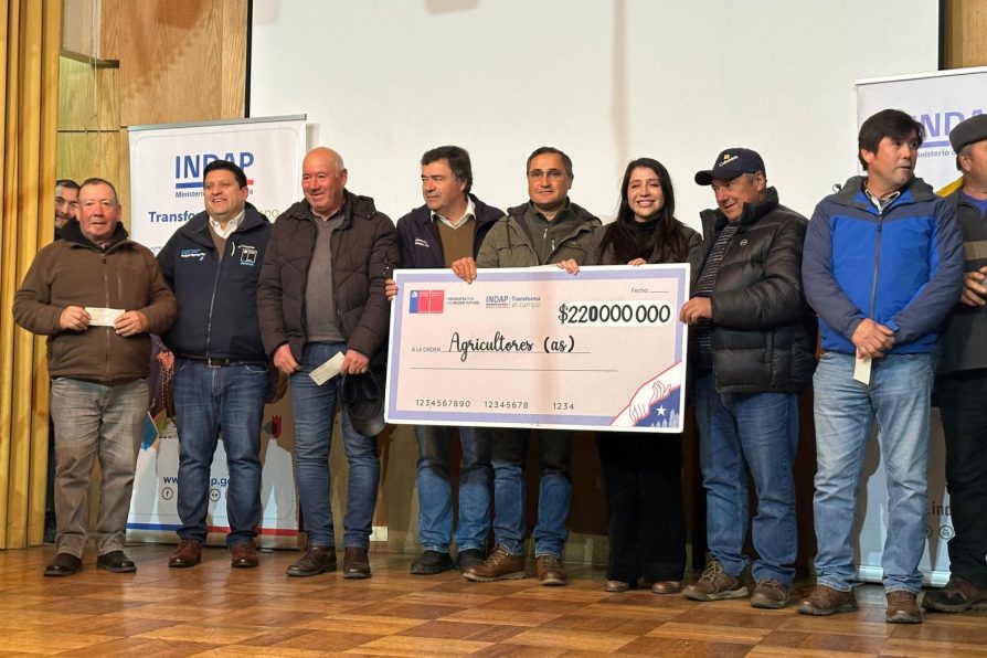 Entregan incentivos por $220 millones a 63 agricultores del programa de cultivos tradicionales y SAT de Linares