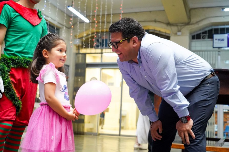 Autoridades del Maule invitan a sumarse a Campaña “Apadrina tu Carta” de Correos de Chile esta Navidad