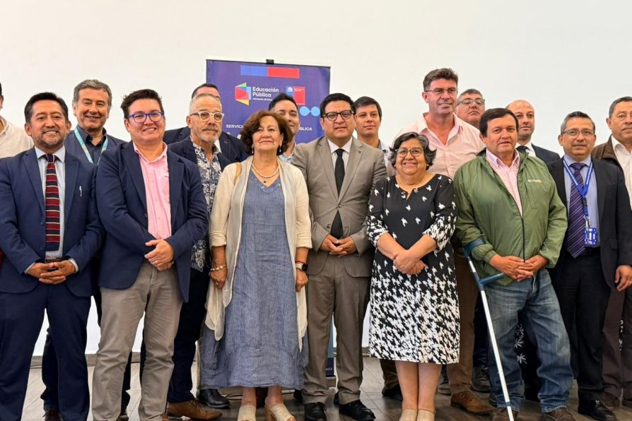 SLEP Los Álamos realiza su primera ceremonia oficial y firma convenio con municipios