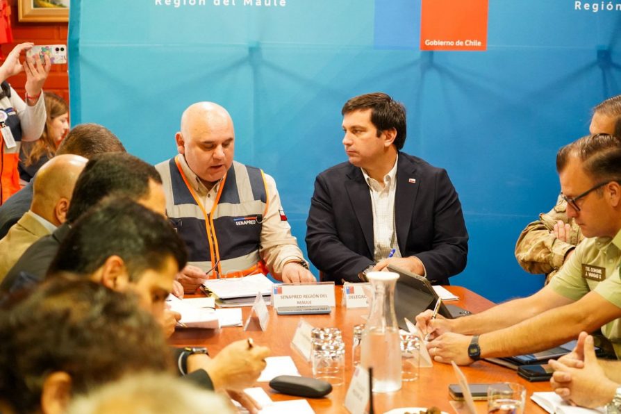 Sistema frontal en el Maule: Delegado presidencial y director de Senapred encabezan Cogrid para coordinar medidas preventivas