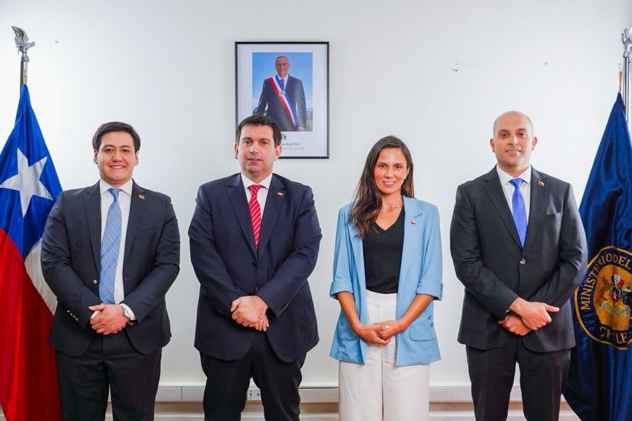 Medio Ambiente, Economía y Educación: Presidente José AntonioKast designa a los primeros seremis en el Maule