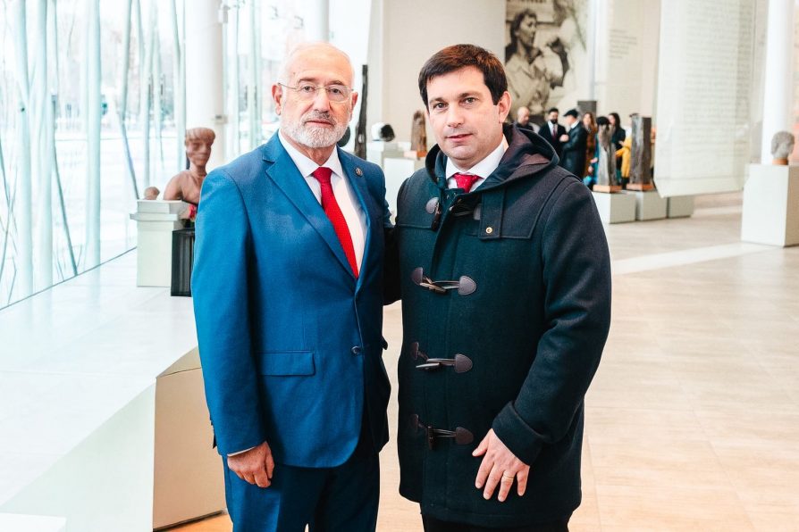 Delegado Prieto participó de cambio de rectoría en Universidad de Talca
