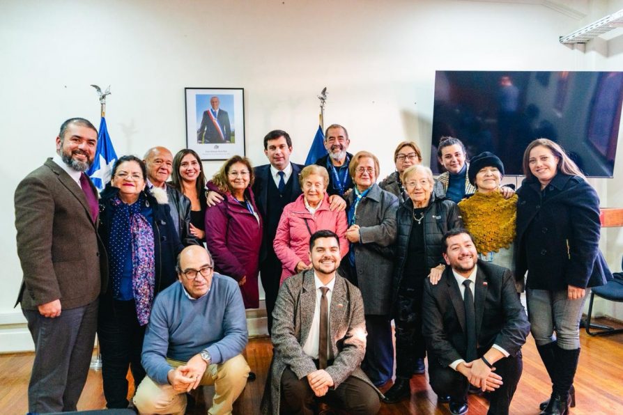 Delegado Prieto impulsa diálogo regional para fortalecer políticas públicas dirigidas a personas mayores