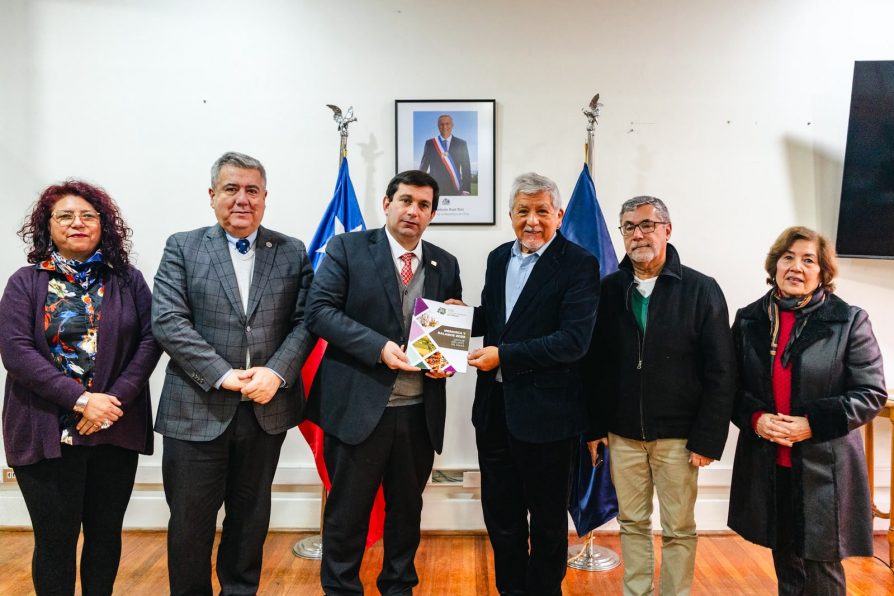 Para fortalecer el trabajo público-privado: Delegado Prieto se reúne con Junta de Adelanto del Maule