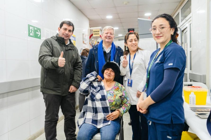 Delegado Prieto anuncia en Curicó ampliación de la vacunación contra la influenza para toda la población