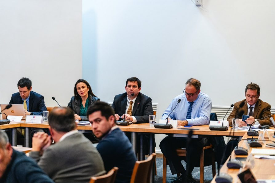 Con los gremios del Maule: Subsecretario de Economía y delegado Prieto encabezan Mesa Regional por el Empleo
