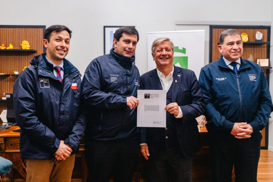 Gobierno reconoce la buena gestión municipal del Maule con la entrega de $1.894 millones a 18 comunas